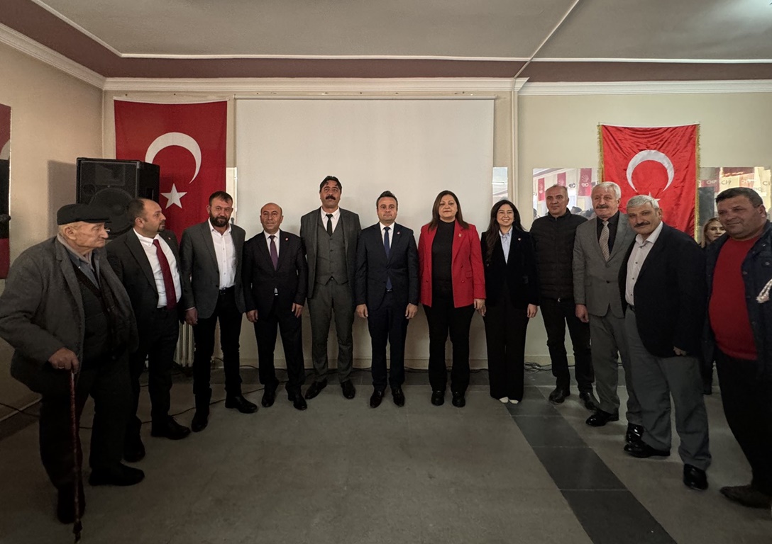 CHP Emirdağ ve Davulga Belediye Başkan adaylarını tanıttı
